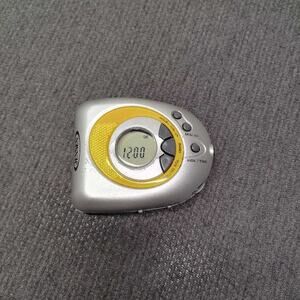 Jensen SAB-55 Digital AM/FM Stereo Armband Radio Portable Personal Audio Silver